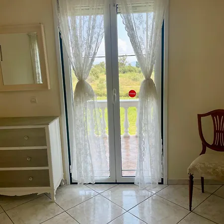 La Maison De La Riviere 別荘 レフキンミ