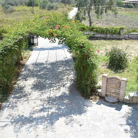 La Maison De La Riviere *