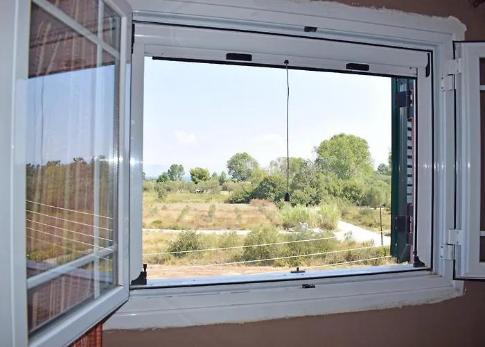 La Maison De La Riviere Lefkímmi