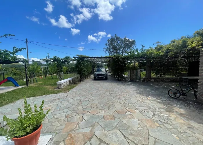 La Maison De La Riviere Feriehus *